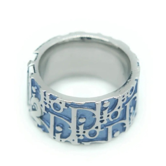 Christian Dior Trotter Logo Ring - Picture 5 of 8